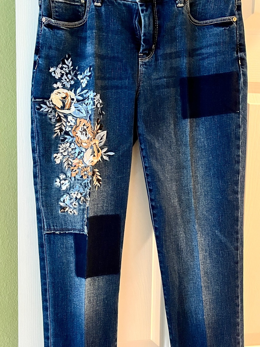 Chico's Dark Blue Straight Leg Jeans with Floral Embroidery